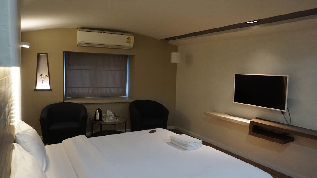 Preme Hostel Bangkok Rum bild